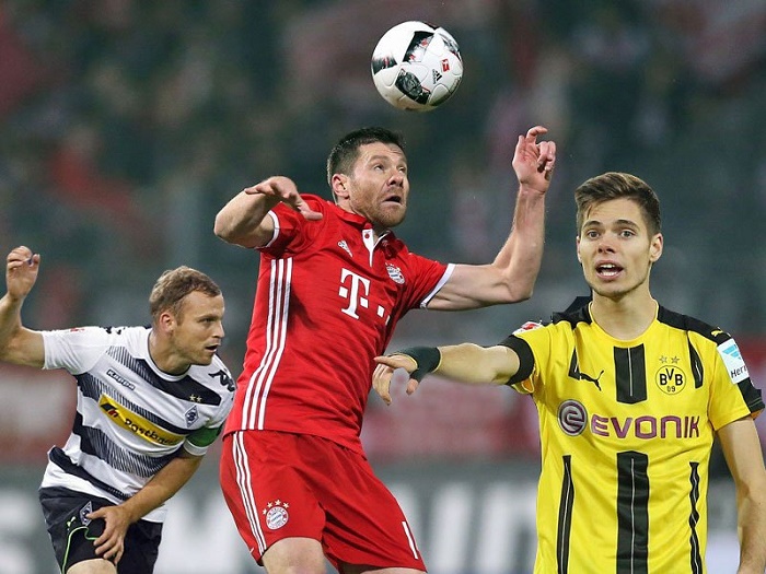 [图]莱昂纳多传射建功 上海海港战胜深圳新鹏城